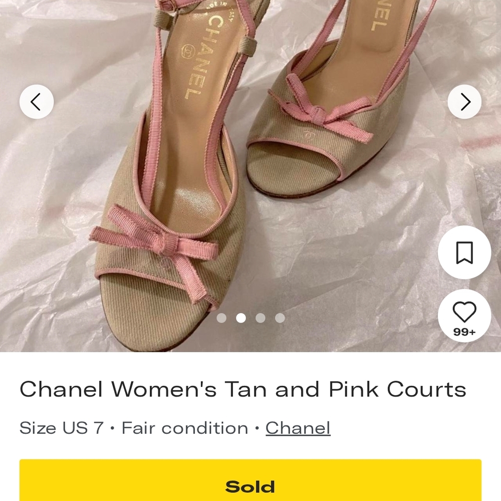 Chanel Women's Tan and Pink Courts